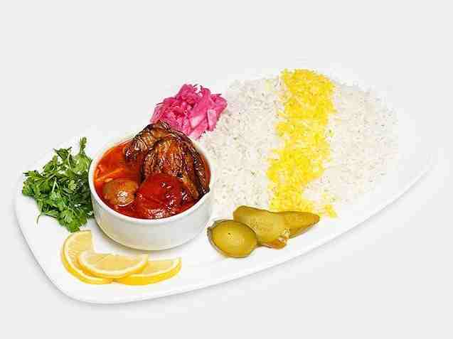 Chelo Khoresh-e Gheimeh Bademjan